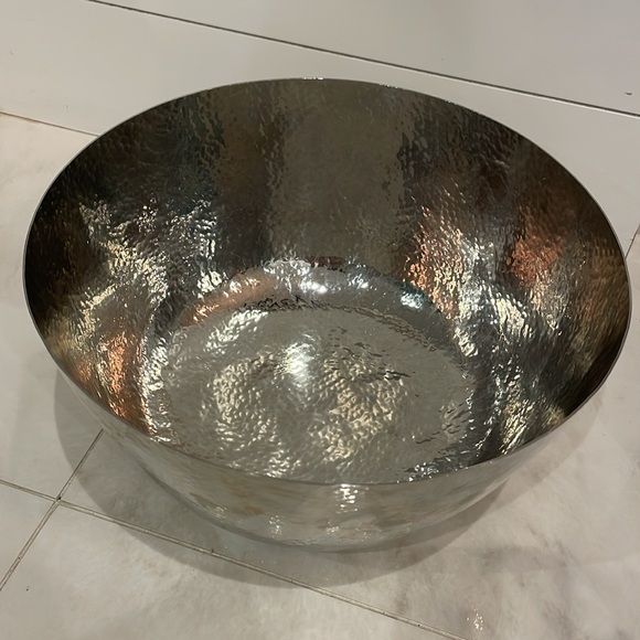 Michael Aram Rivet 11” Bowl - 6 Quart Capacity - Picture 3 of 5